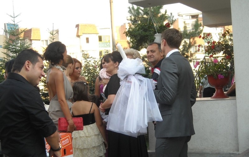 Foto | Nicolae Dică şi-a botezat fetiţa, Samira Maria