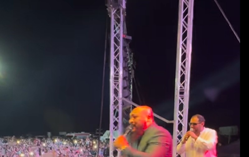 Manelistul Dani Mocanu, recompensat cu o diplomă de excelență în Bistrița Năsăud. O primărie a cheltuit 80.000 de euro cu festivalul
