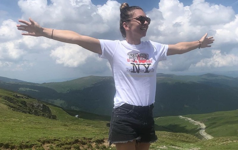 Simona Halep, în excursie prin Transilvania. Iarba verde de acasă