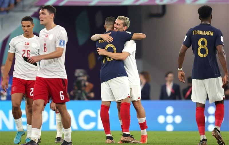 Franța, prima echipă calificată în optimi la CM din Qatar, după 2-1 cu Danemarca