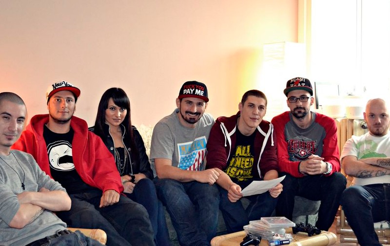 PREMIERĂ LIBERTATEA.RO | STAN SECEA (SOTTO INTESO) şi ARSSURA aduc cele mai tari CADOURI de SĂRBĂTORI pentru fanii de HIP-HOP