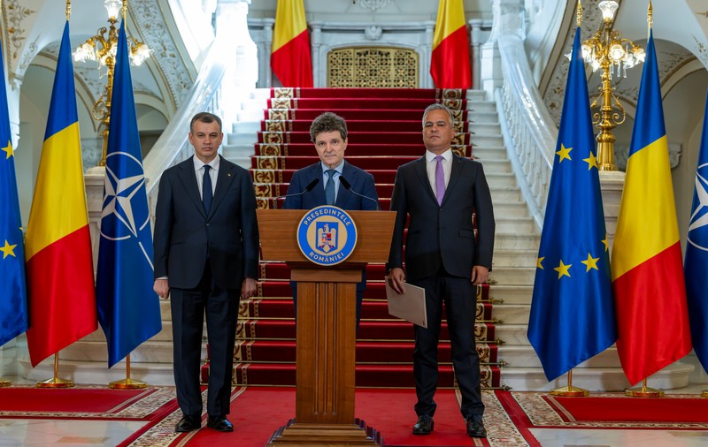 Ziua cuțitelor lungi: PNL, între cașcavalul puterii și independența totală față de Cotroceni și PSD