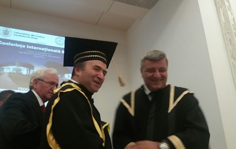 Toader: O decizie de retragere a proiectului privind legile justiției poate fi luată doar de palierele superioare