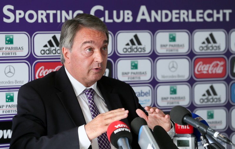 UPDATE: Antwerp anunță: ”Nu suntem implicați”. Antrenorul lui Bruges, eliberat! Oameni de fotbal arestați în Belgia, într-o anchetă privind meciurile trucate și activitatea unor agenți de jucători