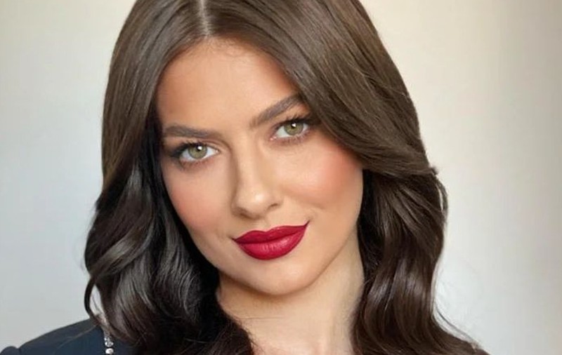 Lidia Buble, mesaj pentru femeile care uită să se privească așa cum sunt: „Este invitația mea la asumare, acceptare, curaj și iubire de sine”