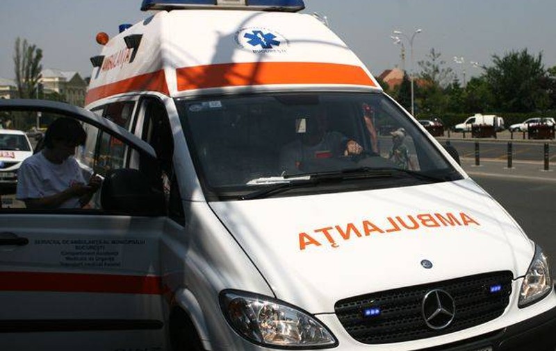 Accident grav la Brăila! O femeie şi doi copii au fost răniţi