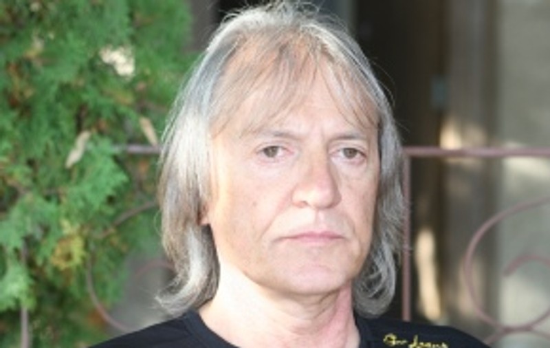 Mihai Constantinescu: ”Nu meritam să fiu dat afară din casă!”