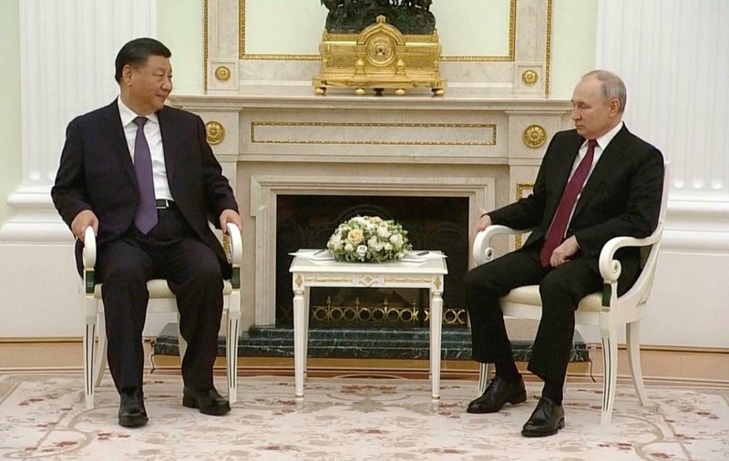 Întâlnire la Kremlin: Putin salută planul lui Xi Jinping pentru „criza acută din Ucraina”. Discuțiile au durat mai mult de patru ore și jumătate