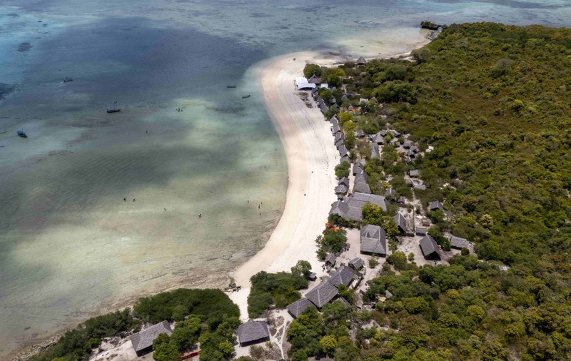 O femeie care a rămas însărcinată înainte de vacanța din Zanzibar a primit înapoi banii pentru luna de miere anulată: „Sarcina, un risc realist”