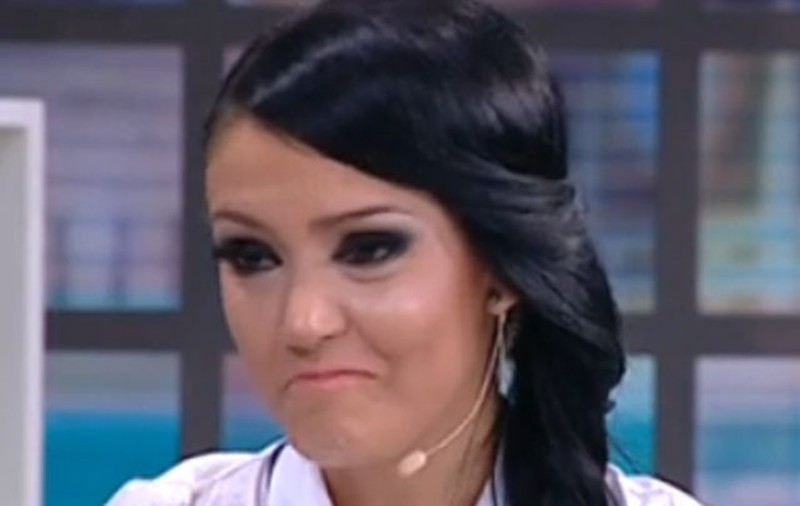 Andreea Mantea, cu ochii în lacrimi în direct: "Nu toţi îşi doresc copii, nu în toţi se naşte instinctul patern"