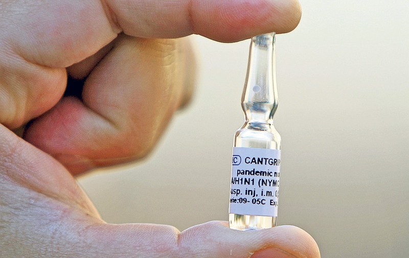 VACCINUL ANTIGRIPAL, administrat CU ȚÂRÂITA