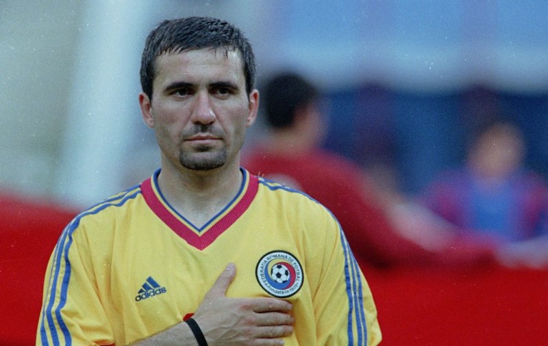 Euro 2016. România - Franța (vineri, ora 22.00, Dolce, Pro TV, LIVE BLOG libertatea.ro). L'Equipe caută să bage zâzanie în tabăra tricoloră: nu-l consideră pe Hagi cel mai mare fotbalist român din toate timpurile