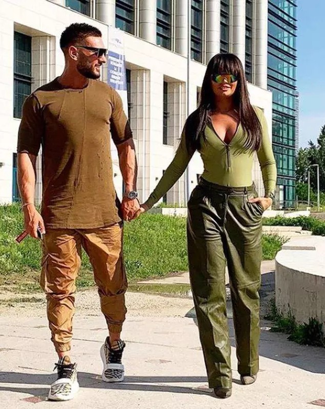Claudia Iosif a fost cerută în căsătorie de un fan. Ce reacție a avut fosta iubită a lui Dorian Popa: „Arăt a femeie care vrea să se mărite?”