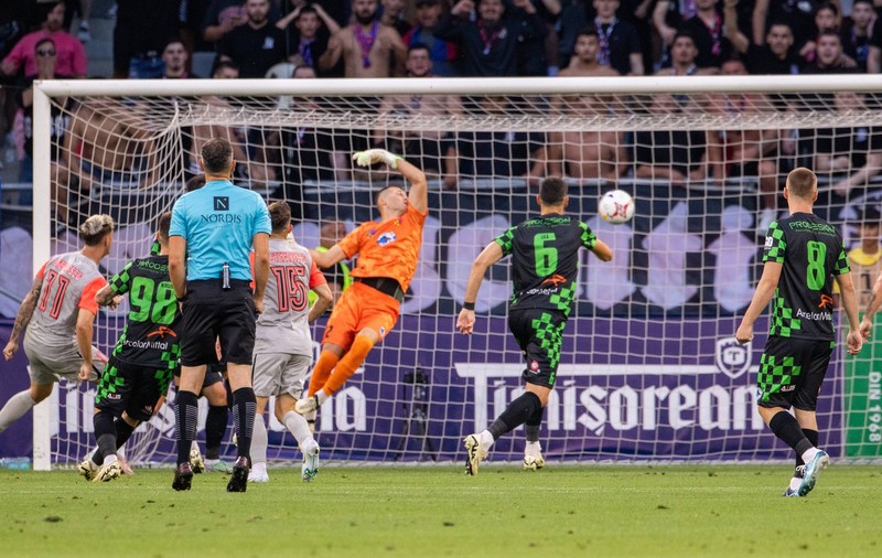 Supercupa României 2024, FCSB – Corvinul Hunedoara 3-0. Campioana s-a impus clar în fața câștigătoarei Cupei