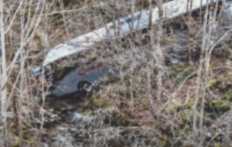 Un autocar cu zeci de copii a căzut într-o râpă, în Franța. Șoferului i s-a făcut rău la volan