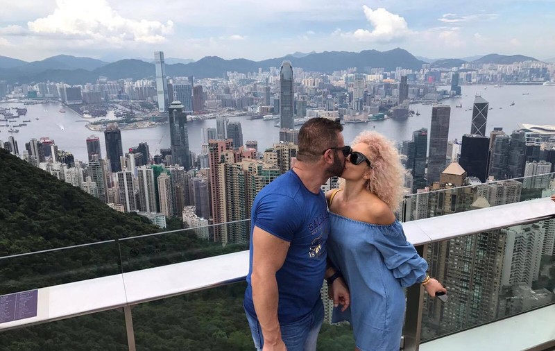 Gabi Toncean și soția sa sexy, vacanță cu peripeții în Orientul Îndepărtat! | FOTO&VIDEO