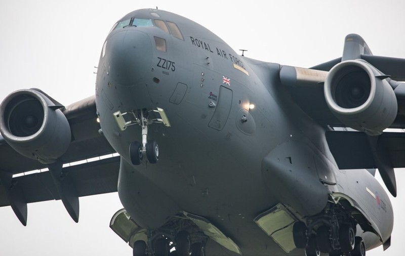 Sicriul reginei va fi dus la Londra cu un avion care a fost folosit pentru misiuni de ajutor în Ucraina și evacuarea civililor din Afganistan
