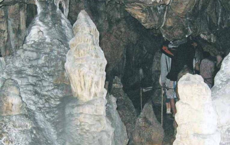 Oltencele se ascundeau în Peştera Muierii când năvăleau duşmanii