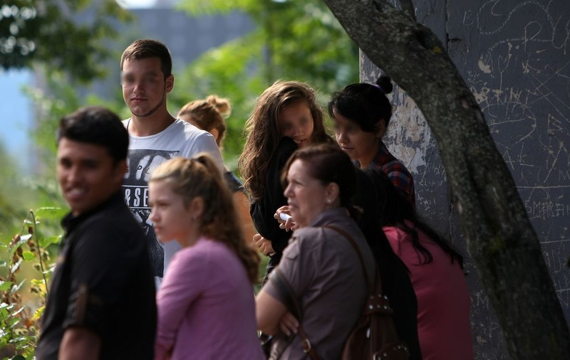 Elev de 16 ani, bătut la liceu de un coleg la şcoală. Victima a ajuns la spital