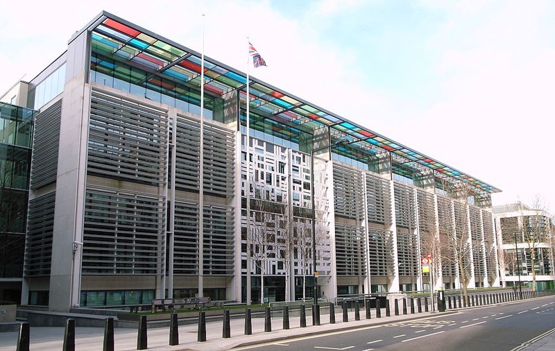 Un britanic a fost înjunghiat în fața Ministerului de Interne din Londra