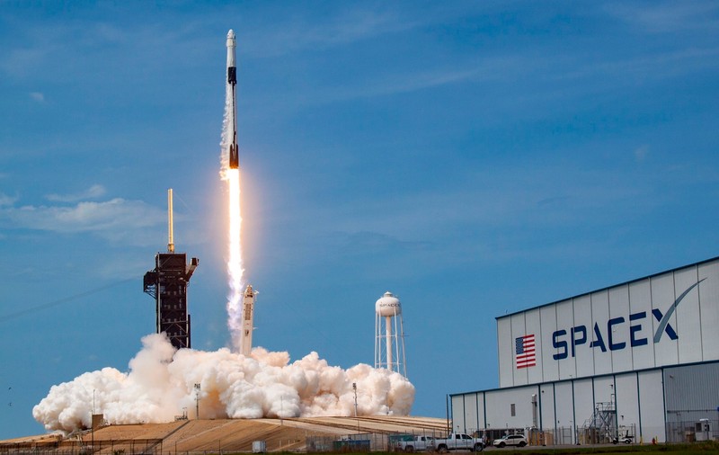 Un inginer al SpaceX a intrat într-o rachetă care era pe punctul de a face implozie și a salvat de la faliment compania lui Elon Musk