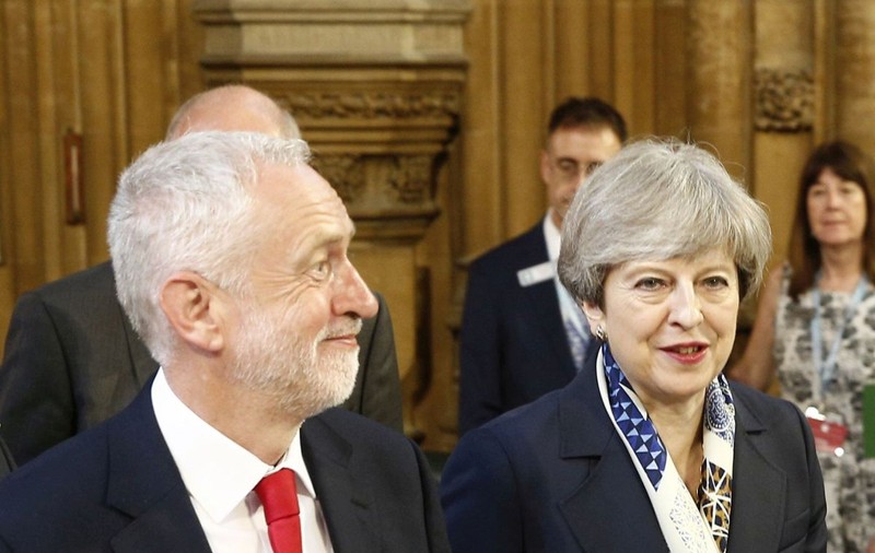 May şi Corbyn continuă discuțiile și joi după ce deputații au votat o prelungire a Brexitului. Liderul laburiștilor: Premierul nu a făcut progrese semnificative în ceea ce priveşte Brexit