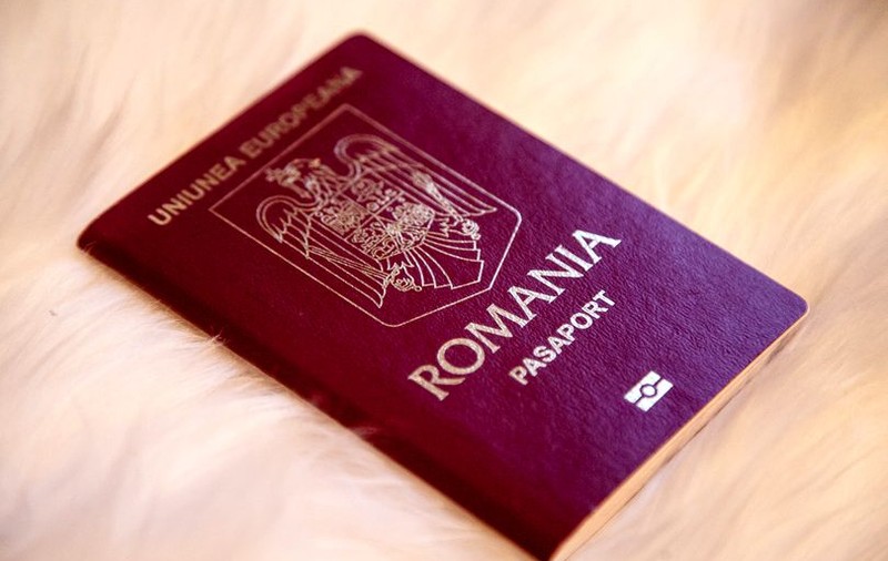 Taxa de depunere a cererii pentru paşaportul SUA va creşte. Majorarea se aplică unui formular