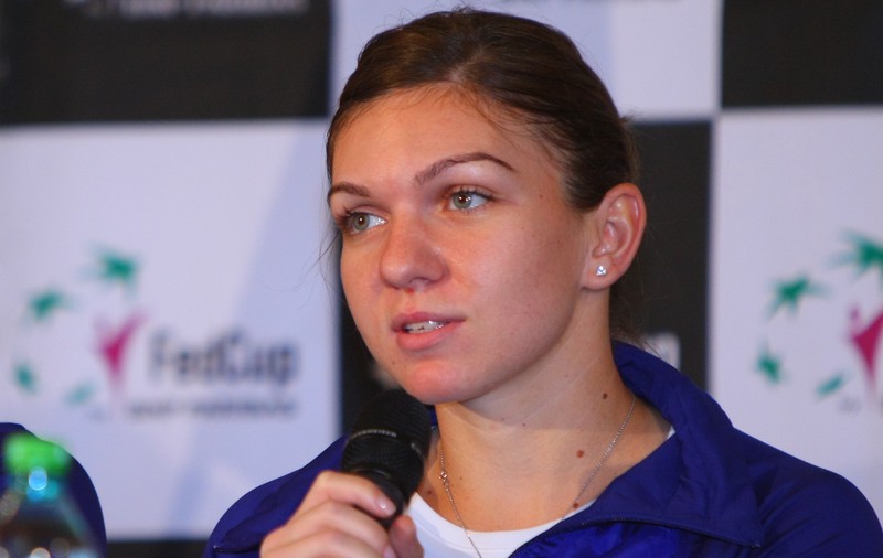 Simona Halep resimte presiunea prezenței președintelui României / GALERIE FOTO