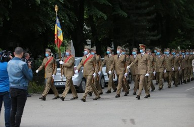 Ion Dichiseanu, înmormântat cu onoruri militare