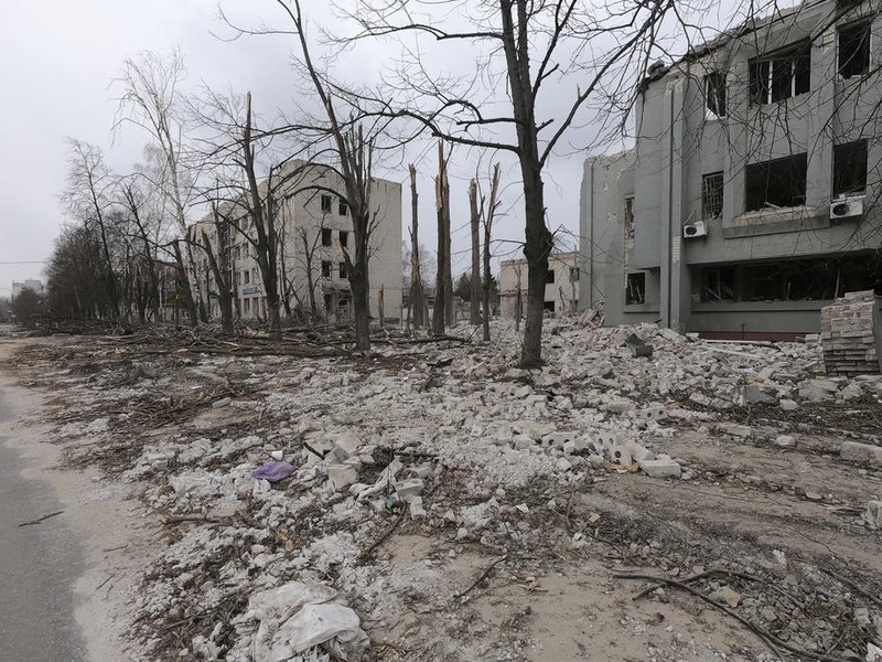 Ruine din Cernihivul bombardat