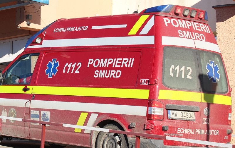 UPDATE | Mai mulți elevi din Arad s-au intoxicat după o dezinsecție făcută în liceul în care învățau. Ministrul Sănătății a dispus o anchetă
