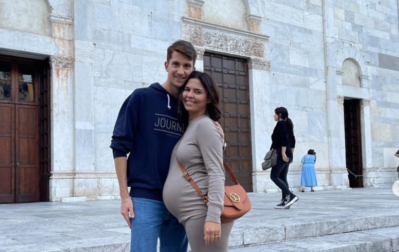 Cum va naște Andreea Popescu a treia oară.  Fosta dansatoare a Deliei, însărcinată cu o fetiță. „Sunt riscuri foarte, foarte mari”