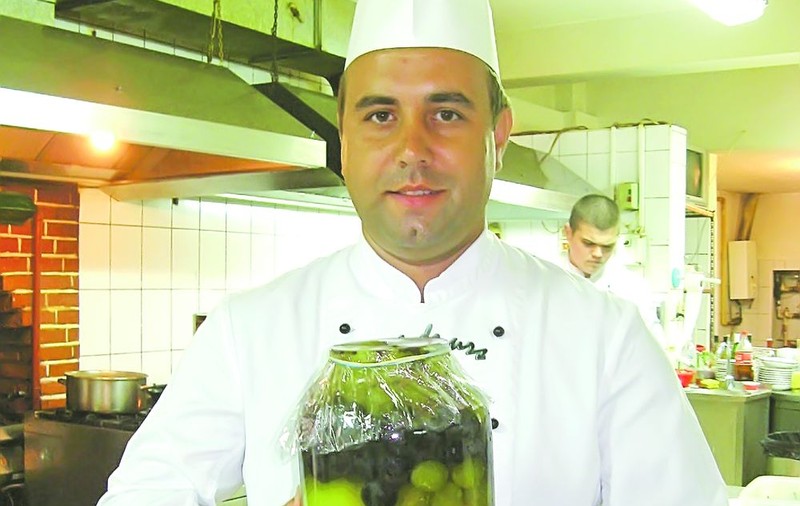 Poţi să murezi chiar şi fructe
