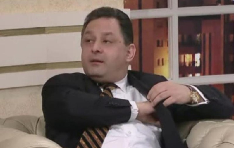 Vanghelie şi-a donat ceasul de la mână, de 12.000 de euro, pentru o acţiune caritabilă