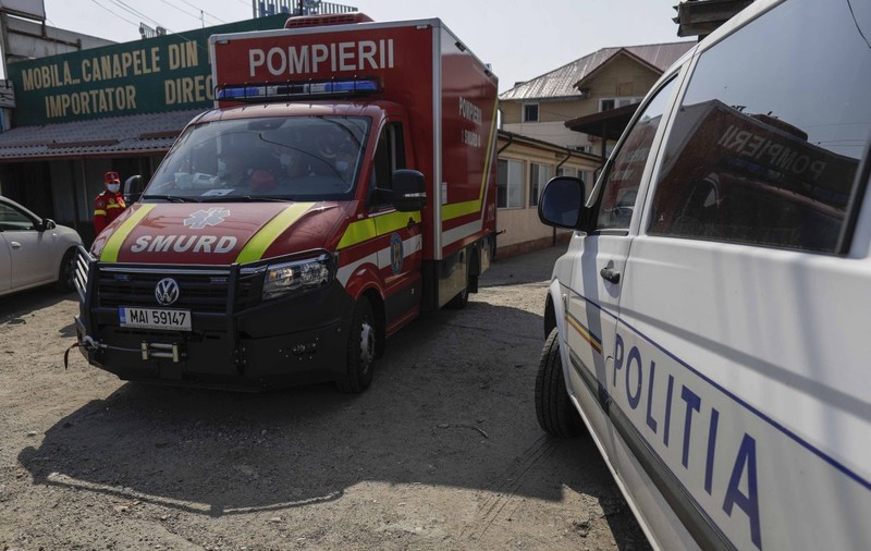 25 de bătrâni, găsiți într-un azil din sectorul 6 care funcționa fără autorizație și era insalubru. Poliția a deschis dosar penal