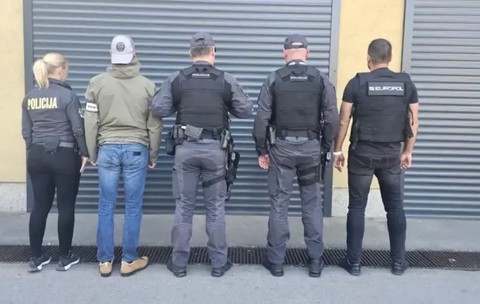 Teroare în Europa! Rețea de traficanți de droguri, implicată în crime, răpiri și atacuri cu grenade. Aproape 50 de arestări