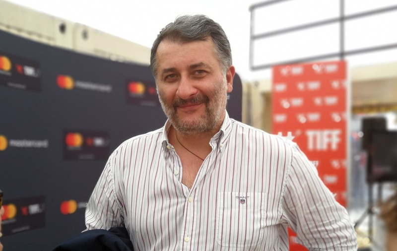 Director de spital, după discursul anti-mască al regizorului Cristi Puiu: ”Este trist să aud aşa ceva şi poate sunt şi mai dureroase aplauzele auzite”