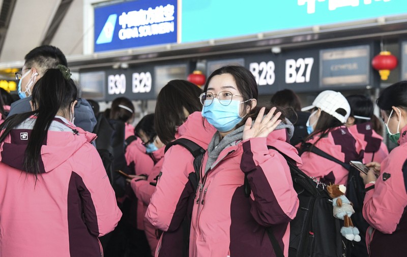 SUA, Australia și Japonia se grăbesc să-și scoată cetățenii din China! Coronavirusul, mai agresiv ca epidemia de SARS din 2003