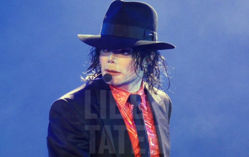 Fanii lui Michael Jackson cer interzicerea difuzării unui documentar considerat indecent