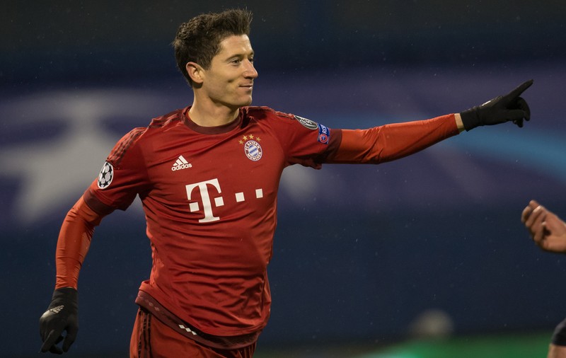 Real Madrid, ofertă colosală pentru Lewandowski. Ronaldo a fost mai ieftin!