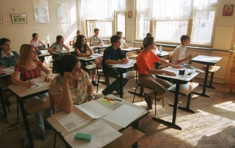 Sindicaliştii din Educaţie susţin că noua programă şcolară bulversează elevii