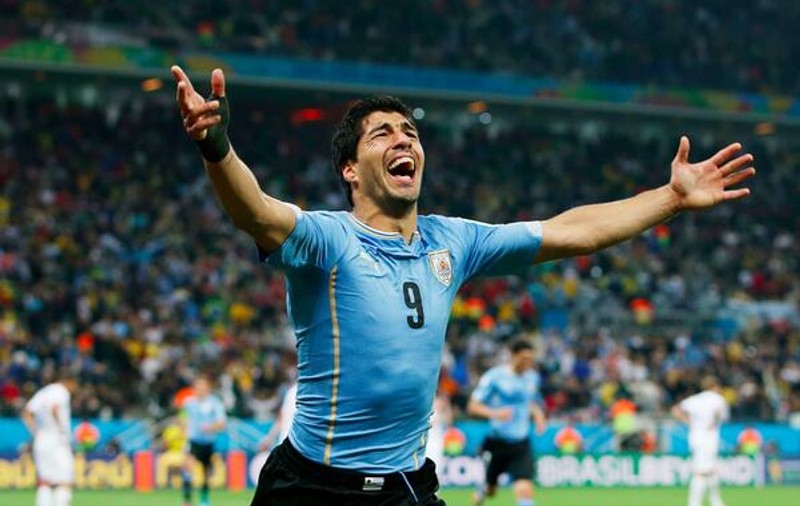 VIDEO / Luis Suarez a izbucnit în plâns la finalul meciului cu Anglia
