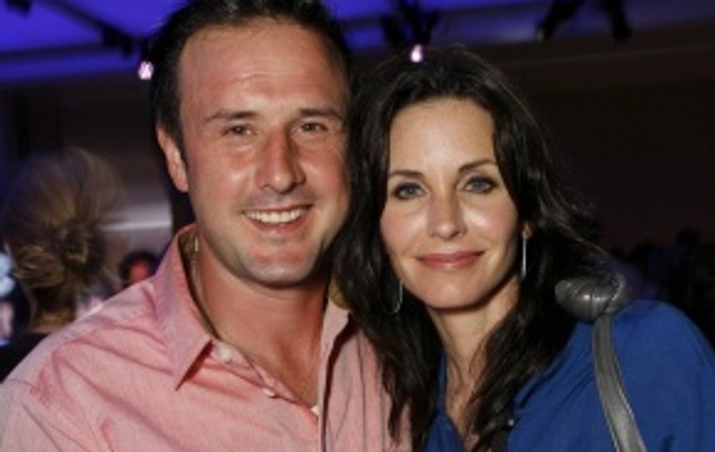 David Arquette şi Courteney Cox vor să adopte un copil
