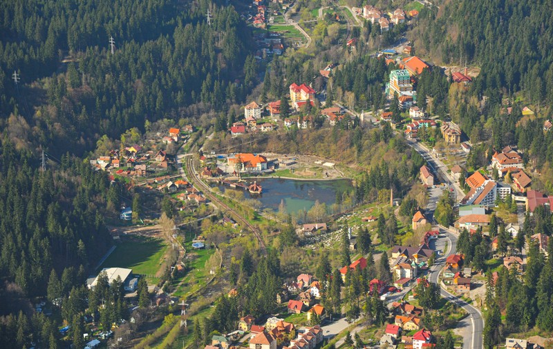 Minivacanța de Paște: la ce fac economii turiștii? Explicații din stațiunile situate în centrul României