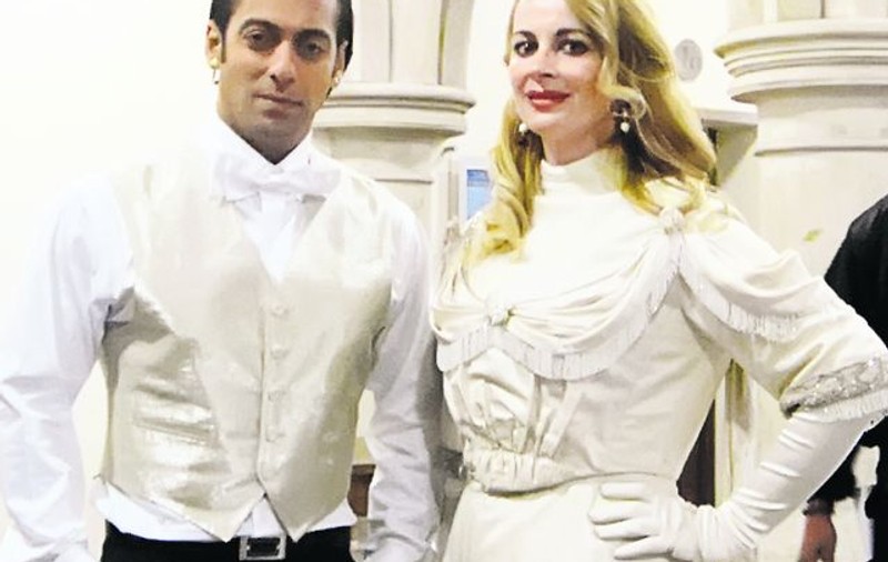 Delia Antal, în film cu Salman Khan