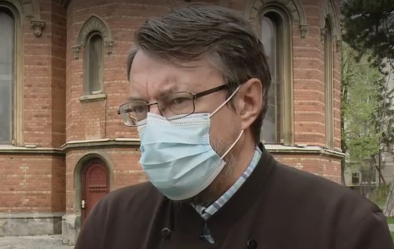 Preotul de la Spitalul Judeţean de Urgenţă din Craiova, despre secţiile ATI COVID: „Un fel de întâlnire cu imaginea iadului”
