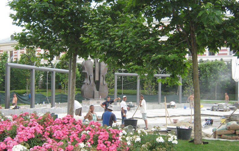 Parcul de la Universitate se va numi ”Radu Beligan”