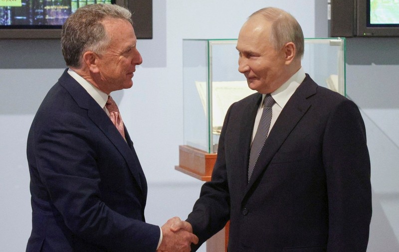 Vladimir Putin l-a anunțat pe Donald Trump ce vrea ca să oprească războiul din Ucraina. Două propoziții scrise pe site-ul Kremlinului