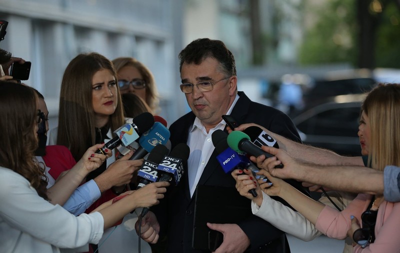 Marian Oprișan îi cere demisia liderului PSD: "Domnul Dragnea este istorie în România. Când te crezi stăpânul partidului, aşa păţeşti!" / VIDEO