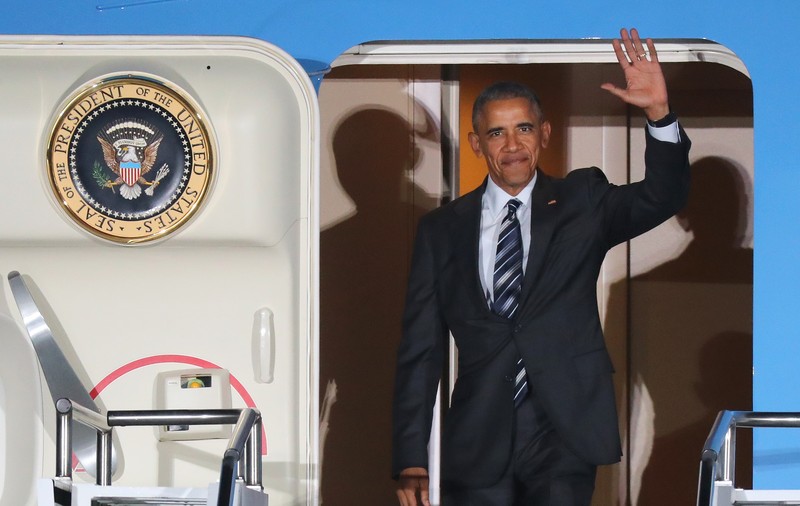 Barack Obama a ajuns la Berlin, a doua destinație a ultimului său turneu ca președinte